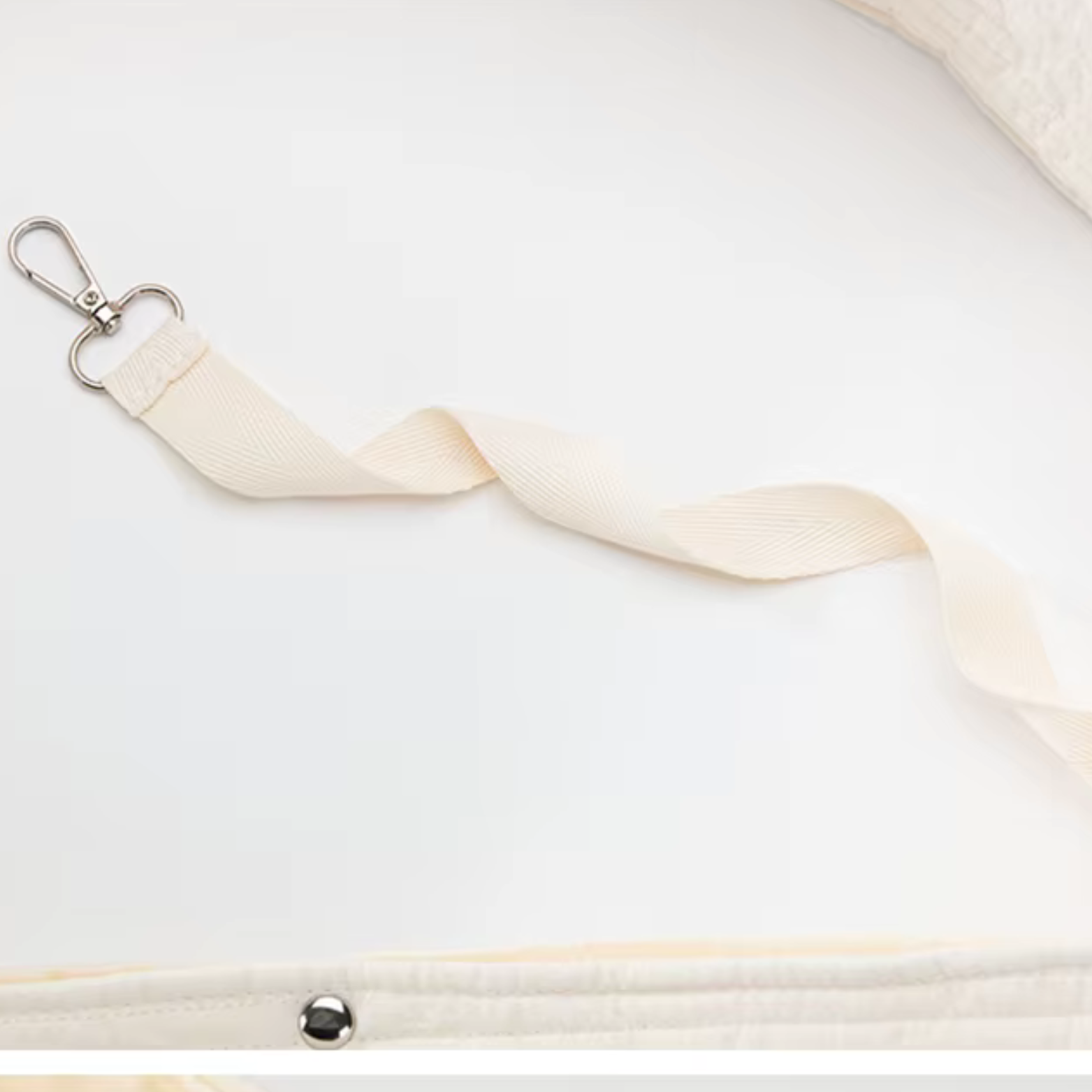 SnuggleBag – Stylische Tragetasche für kleine Hunde